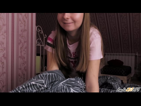 ❤️ Blondie sugit eam BFF est penitus et accipit Cum in ore suo ❌  ad nos la.naughtyhentai.ru